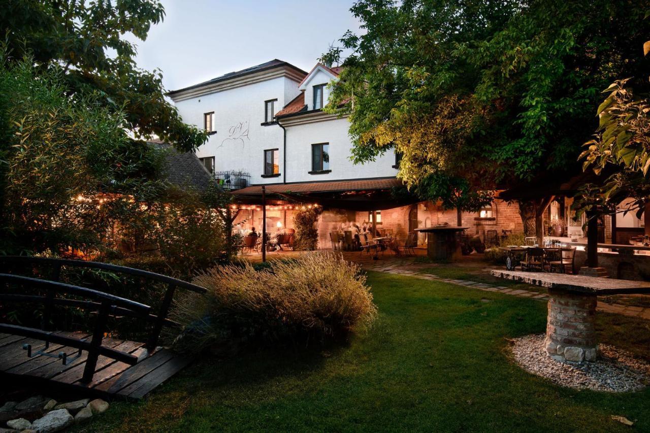 Villa Daniela Uvaly  Bagian luar foto